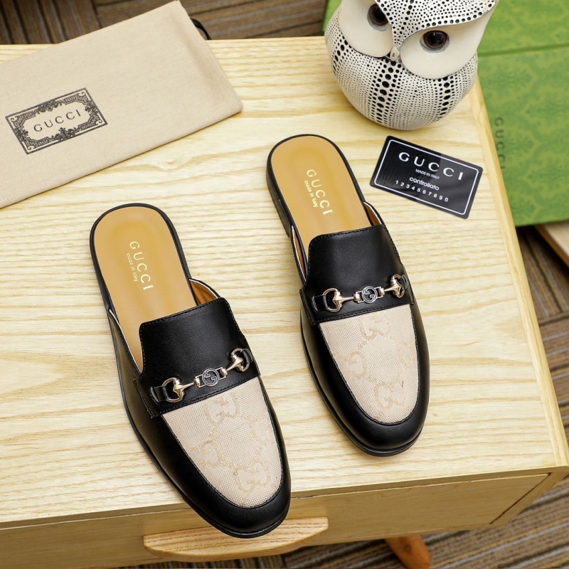 G*u*i slippers